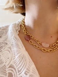 Image 4 of Collier OROS // Quartz rose 