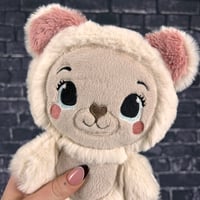 Image 1 of MUNCHKIN- Biscuit 