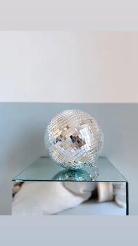 Image 2 of Boule à facettes Argent