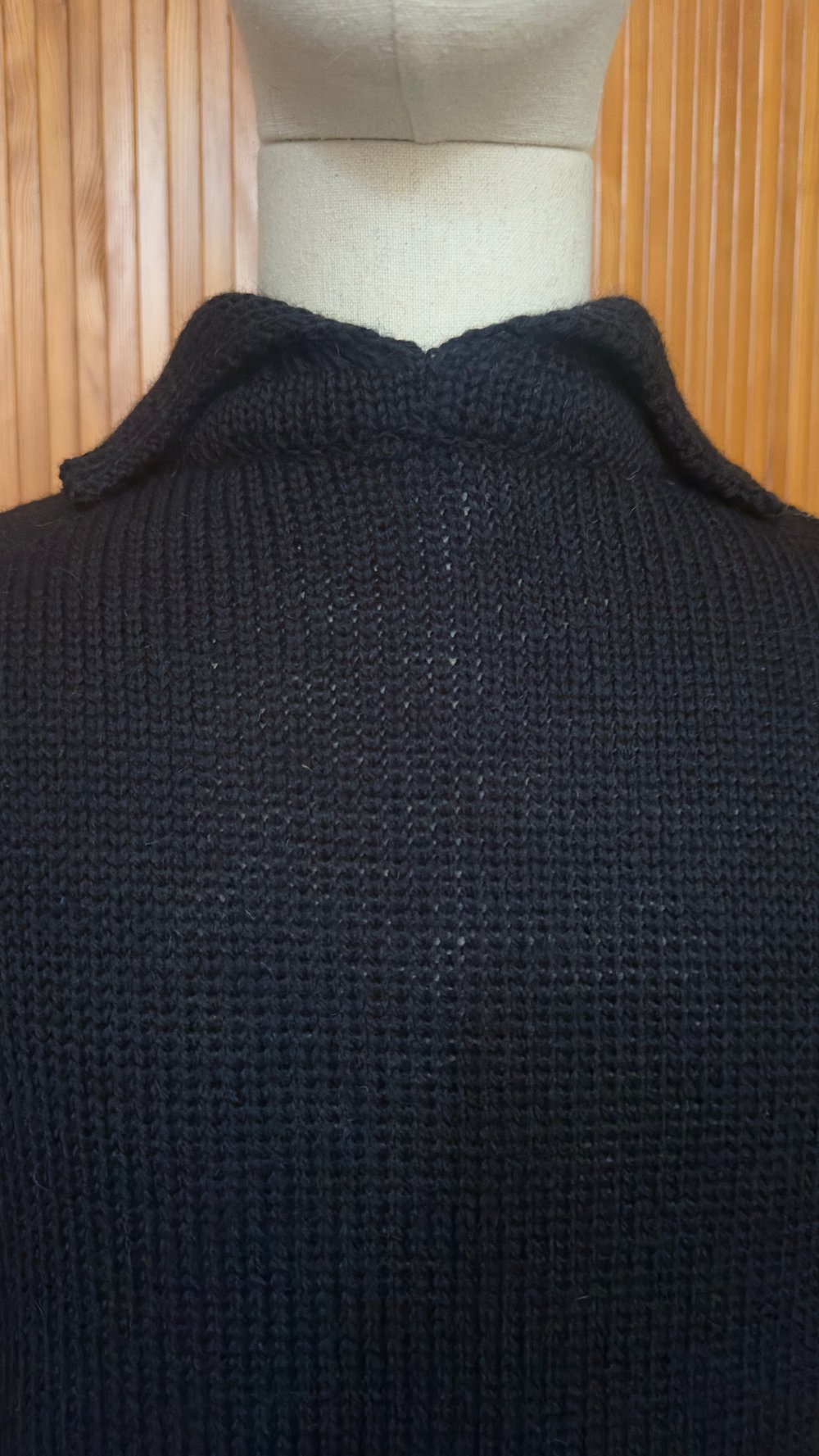 THE NORMAN COLLARED SUBMARINER (Black) 