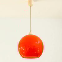 Image 1 of Suspension ronde en opaline orange - verre opalin vintage 1960 - 1970 - Space Age 