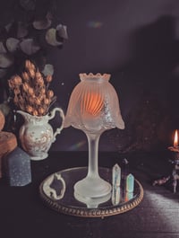 Image 1 of Frosted swirl candle lamp 