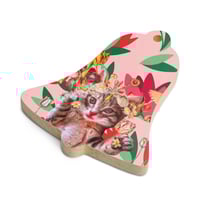 Image 2 of Penelope - Hinoki Wood Ornament - Bell Shaped Ornament - Heart Shaped Cat Ornament - Tulips 