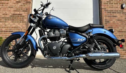 Image of $900 off!!! 2024 Super Meteor 650 in Astral Blue