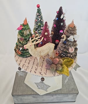 Image of Holiday Centerpiece Vintage Charm