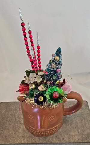 Image of This Bear is Hosting a Holiday