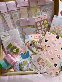 Image 2 of Stationery gift box