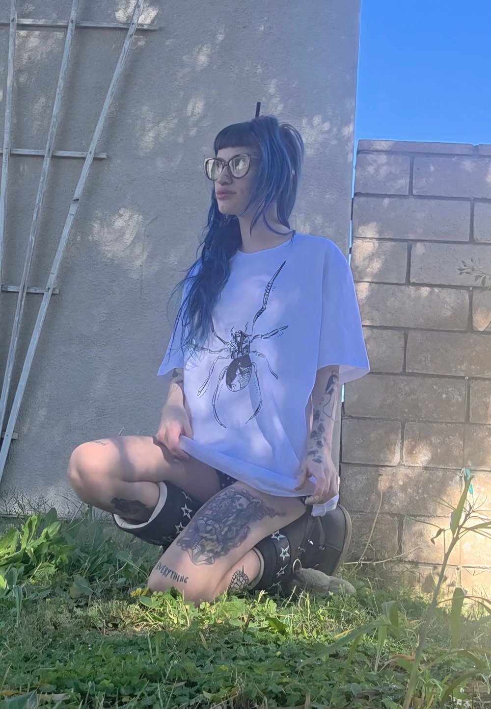 Black Widow Spider - Unisex organic cotton t-shirt