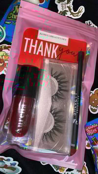 Image 1 of Icon Status