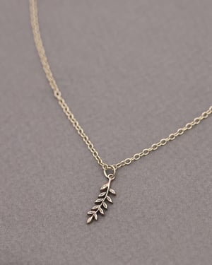 Image of *SAMPLE SALE* Fern Leaf Necklaces
