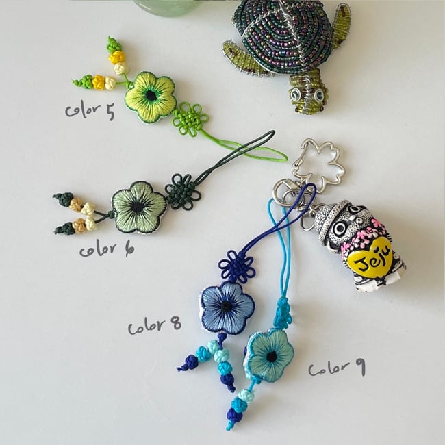 'Mugunghwa' flower norigae charm