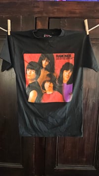Ramones end of Century chaser brand t-shirt, S