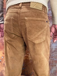 Image 2 of Pantalone Cinque Tasche Velluto Cammello