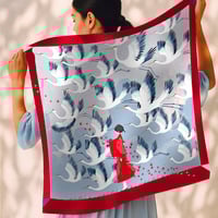 Image 2 of PAÑUELO ILUSTRADO SADAKO Y LAS MIL GRULLAS