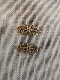 Image 11 of Petits charm 