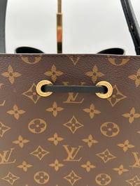 Image 6 of Louis Vuitton NéoNoé MM Monogram Black Bucket Bag