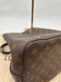 Image 18 of Louis Vuitton NéoNoé MM Monogram Black Bucket Bag