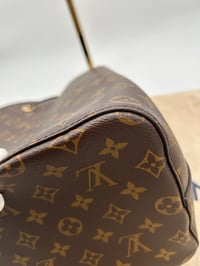 Image 19 of Louis Vuitton NéoNoé MM Monogram Black Bucket Bag
