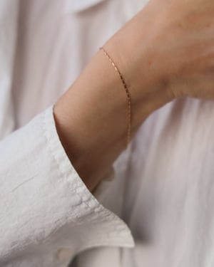 Image of 9ct gold hayseed chain bracelet