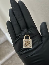 Image 1 of 1 x gold metal L.v. Padlock charm 