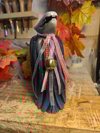 Image of 1. Carved Mari (painted)