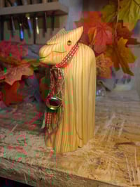 Image of 2. Carved Mari (unpainted)