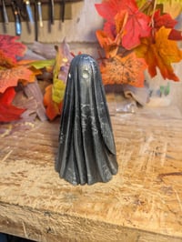 Image of 3. Painted Ghost