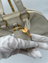 Image 7 of Yves Saint Laurent Muse White Leather Shoulder Bag