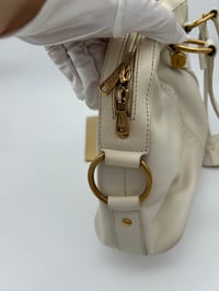 Image 11 of Yves Saint Laurent Muse White Leather Shoulder Bag