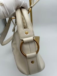 Image 14 of Yves Saint Laurent Muse White Leather Shoulder Bag