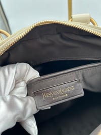 Image 22 of Yves Saint Laurent Muse White Leather Shoulder Bag