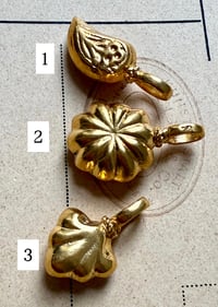 Image 3 of Amulettes  Sultane 