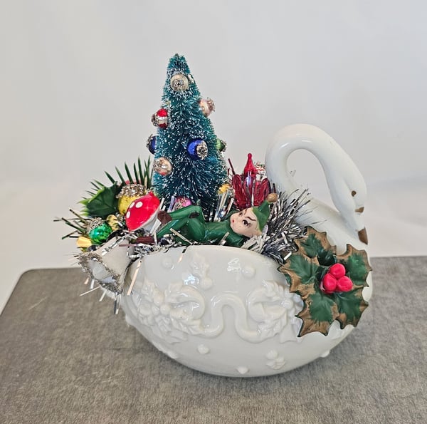 Image of Christmas Swan for Holiday Decor