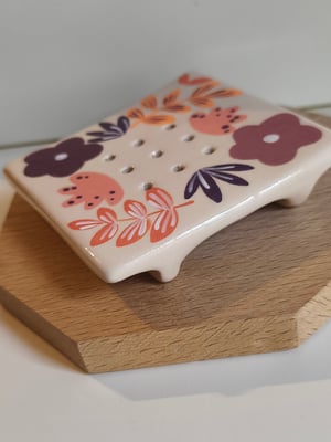 Image of  Porte savon fleur violine