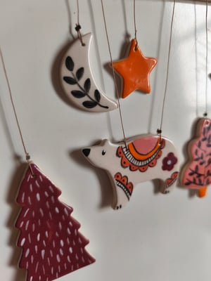 Image of Mobile petit ours rose