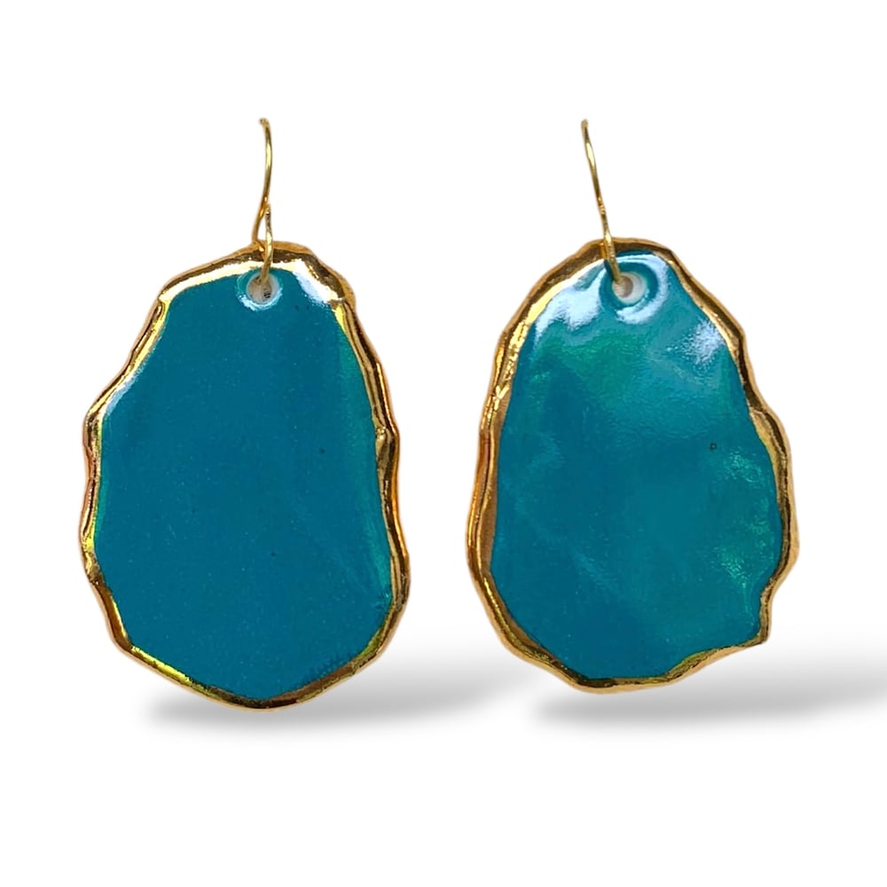 Image of Peacock Green earrings (3x5cm)