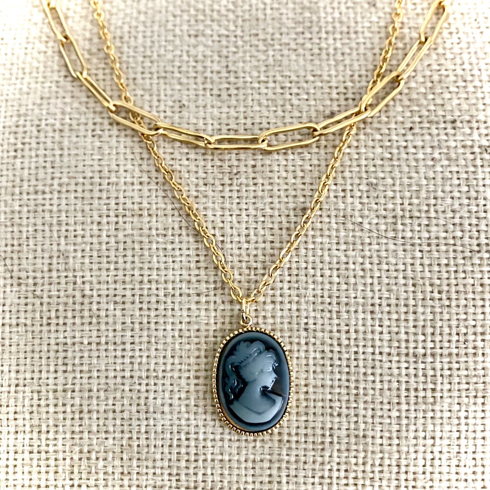 Image of Collier double Camée