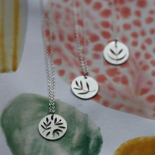 Image of Tiny Gather necklace II