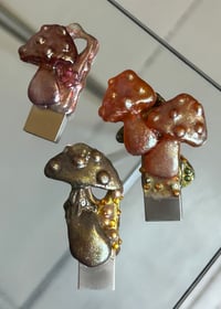 BESPOKE FLASH DRIVE (mini MUSHROOMS)