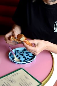 Image 2 of Assiette Blue pizza