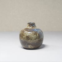 Image 3 of Petit vase émaillé II