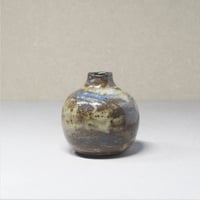 Image 4 of Petit vase émaillé II