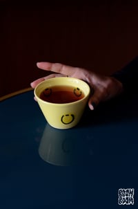 Image 5 of Tasse Yellow smile
