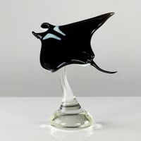 Image 2 of Manta Ray