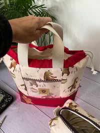 Image 5 of  Sac à Projets taille M, poche avant : la Cueillette des Oursons