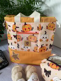 Image 5 of Sac à projets taille M, poche avant transparente: Citrouilles mignonnes
