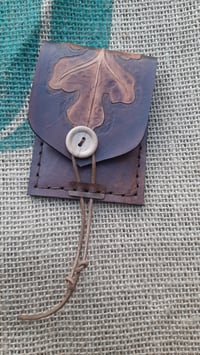 Image 1 of Oak leaf card wallet