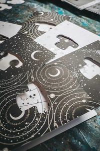 Image 5 of SHARK BOX