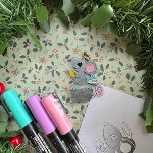 Image of DIY Merry Christmouse Brooch