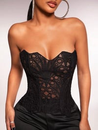 Image 1 of SKYNLYDRESS - Top bandeau sexy et ajusté en dentelle pour femmes